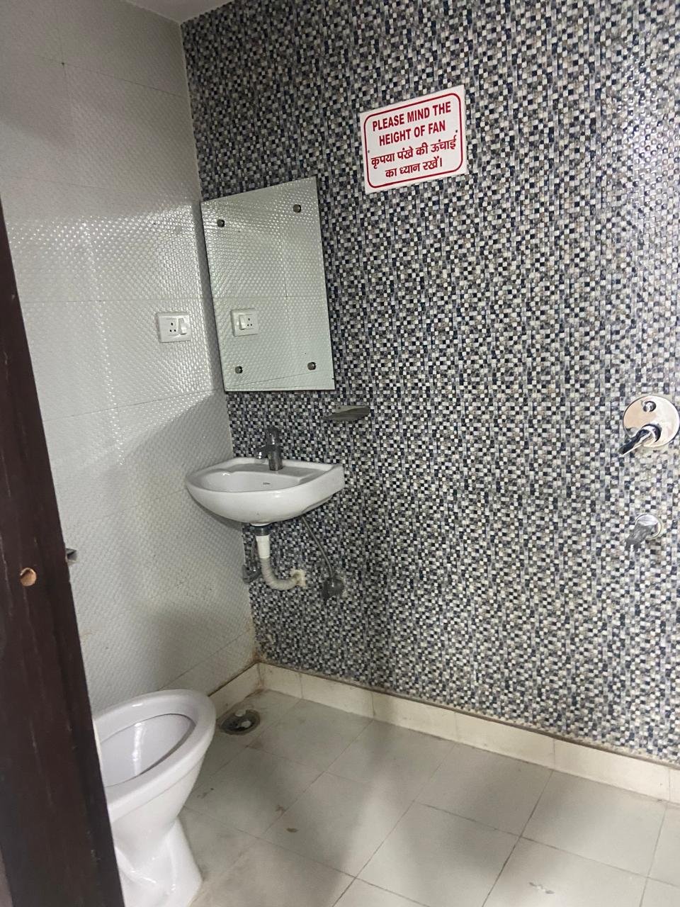 WhatsApp Image 2024-09-02 at 1.48.55 PM (11)