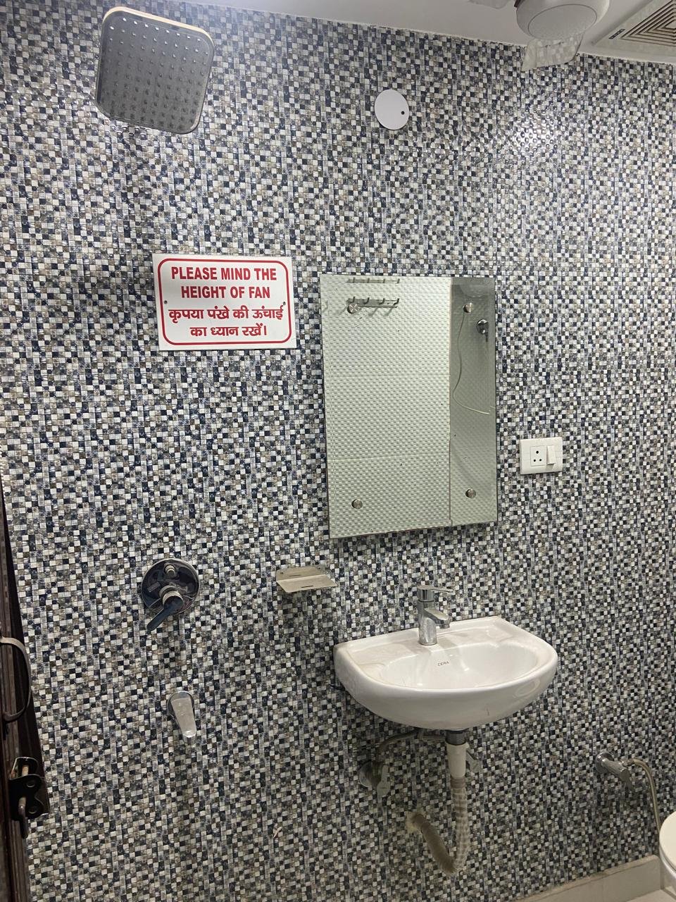 Washroom vidhi pg patel nagr